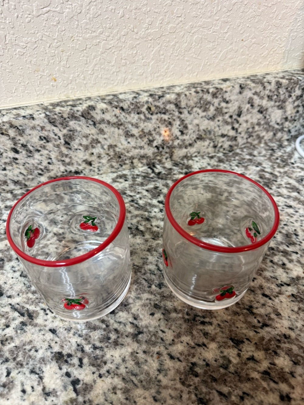 Set of 2 Clear Glass Cherry Tumbler Cups with Red Rim - Picture 2 of 4